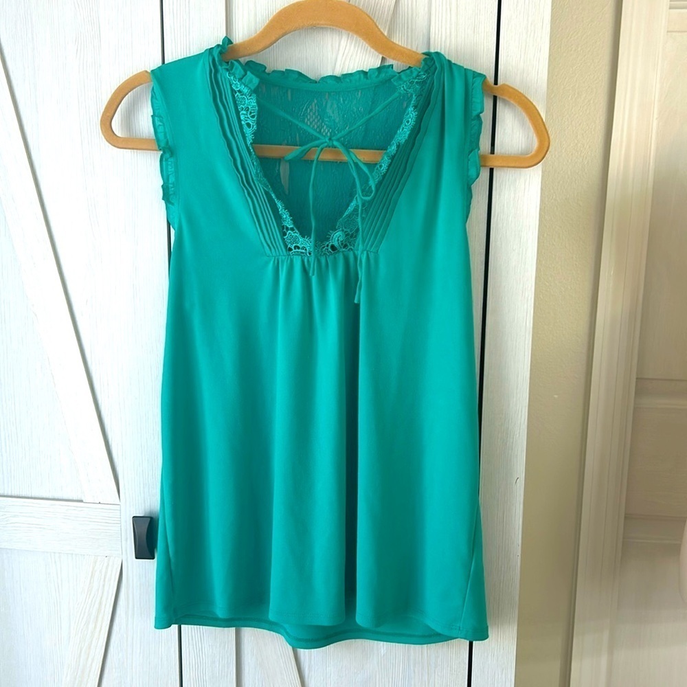 Express Blouse with Lace Inset - Green Sz S/P